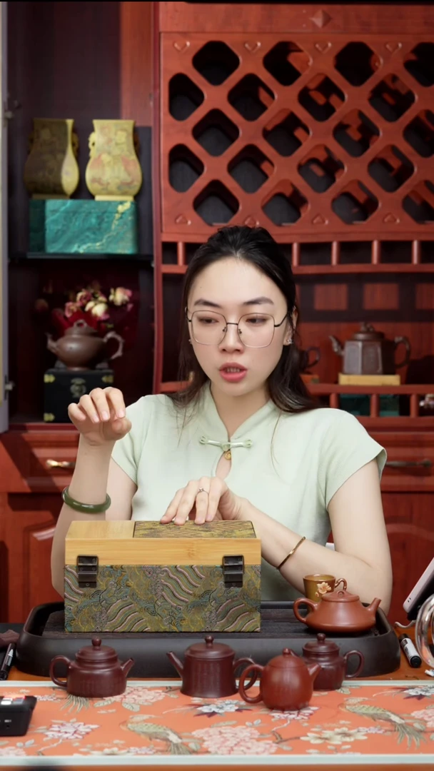 茶壶紫砂月光宝盒E002