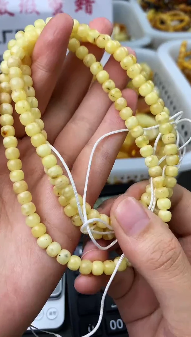 【闪购商品】蜜蜡珠宝奇石未镶嵌111