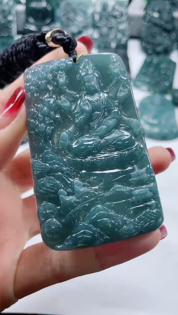 【闪购商品】翡翠颈饰未镶嵌