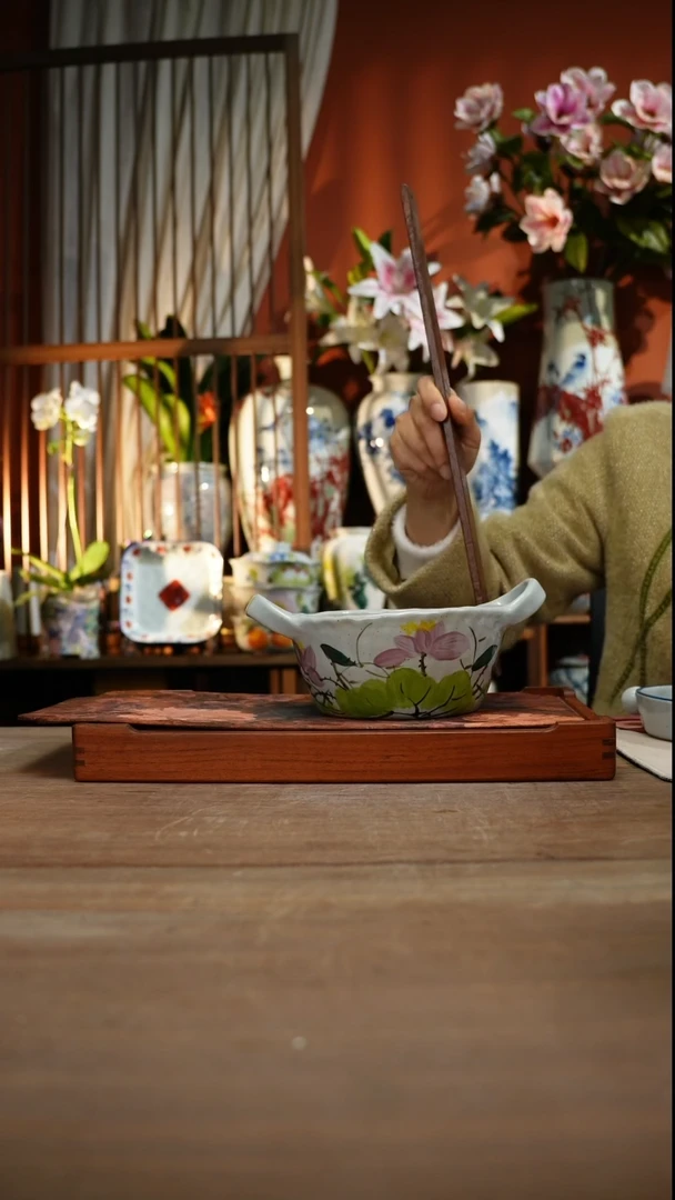 当代景德镇设计师釉下手绘陶瓷花瓶