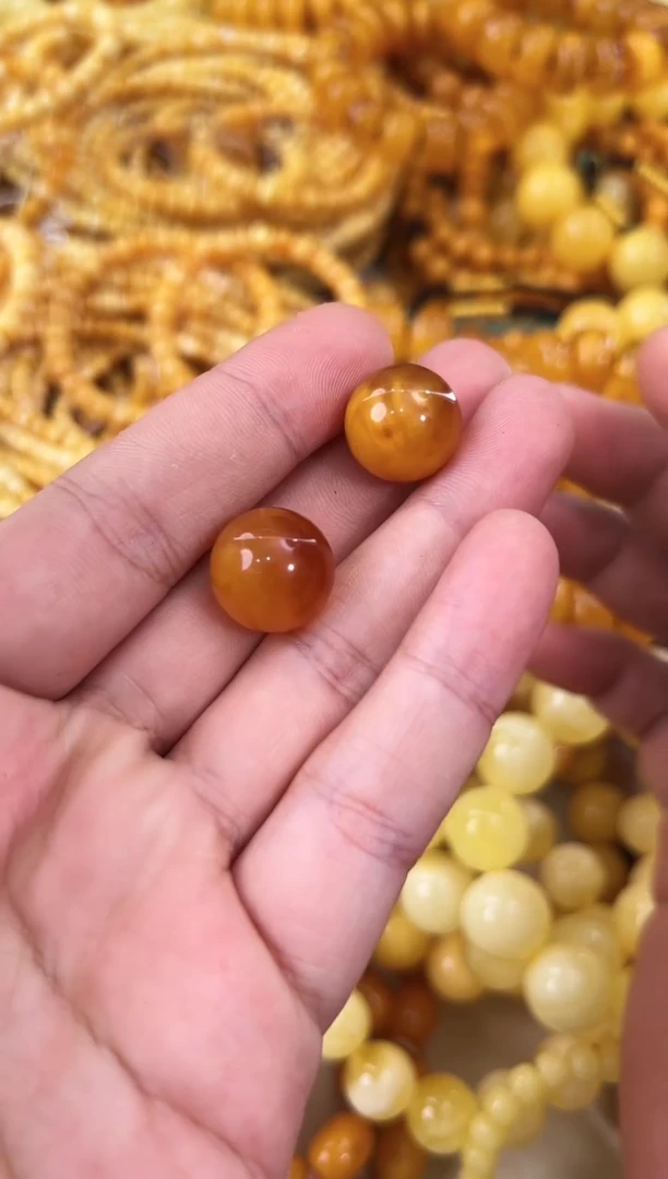 【闪购商品】琥珀手链未镶嵌蜜蜡珠子多样化发其中一个