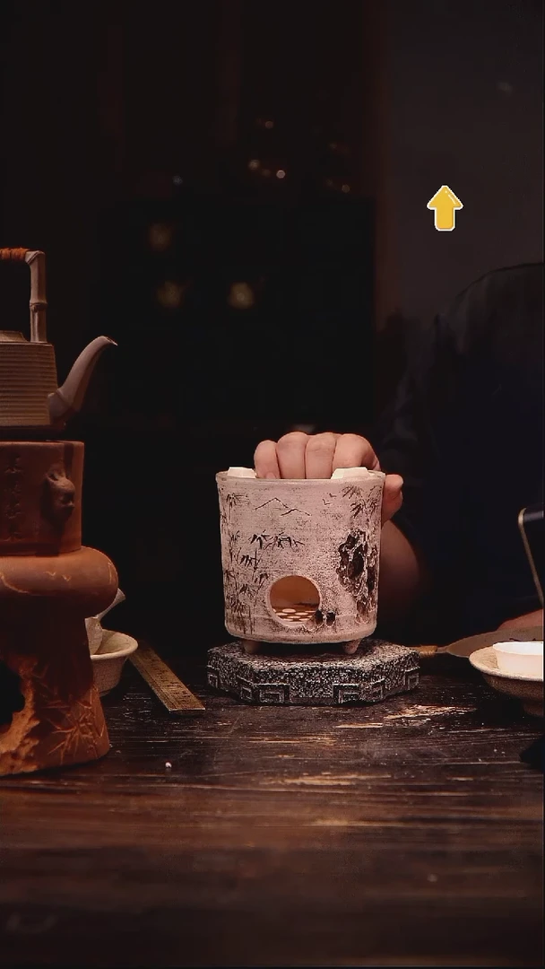纯手工白泥雕刻炉