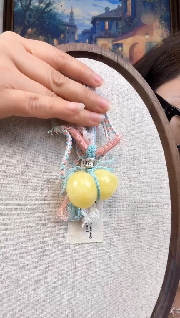 未镶嵌颈饰蜜蜡蜜蜡吊坠