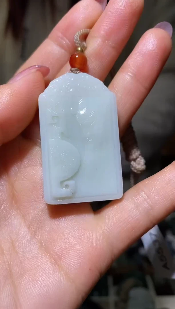 未镶嵌和田玉挂件1