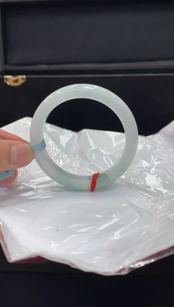 未镶嵌手镯翡翠翡翠手镯