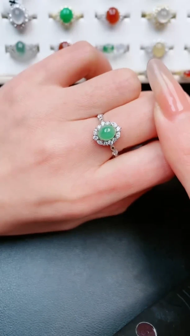 【闪购商品】翡翠戒指银S925镶嵌.....