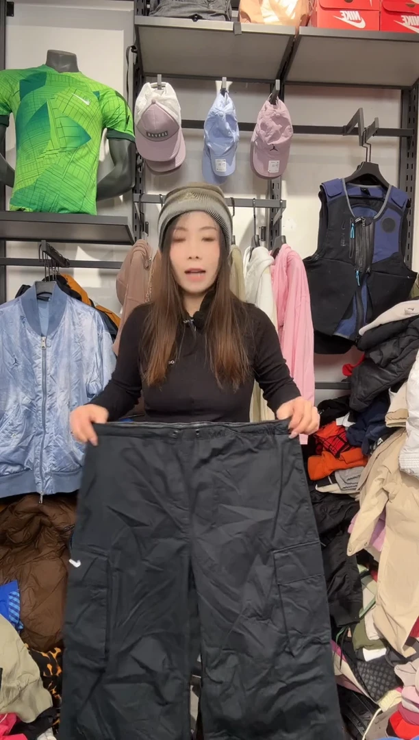 1629编码 瑕疵款直播间过款为准 尺码   身高 S