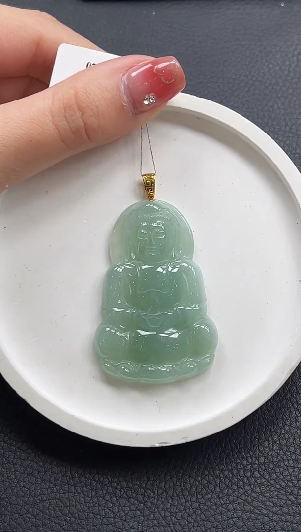 【闪购商品】翡翠颈饰18K金镶嵌观音