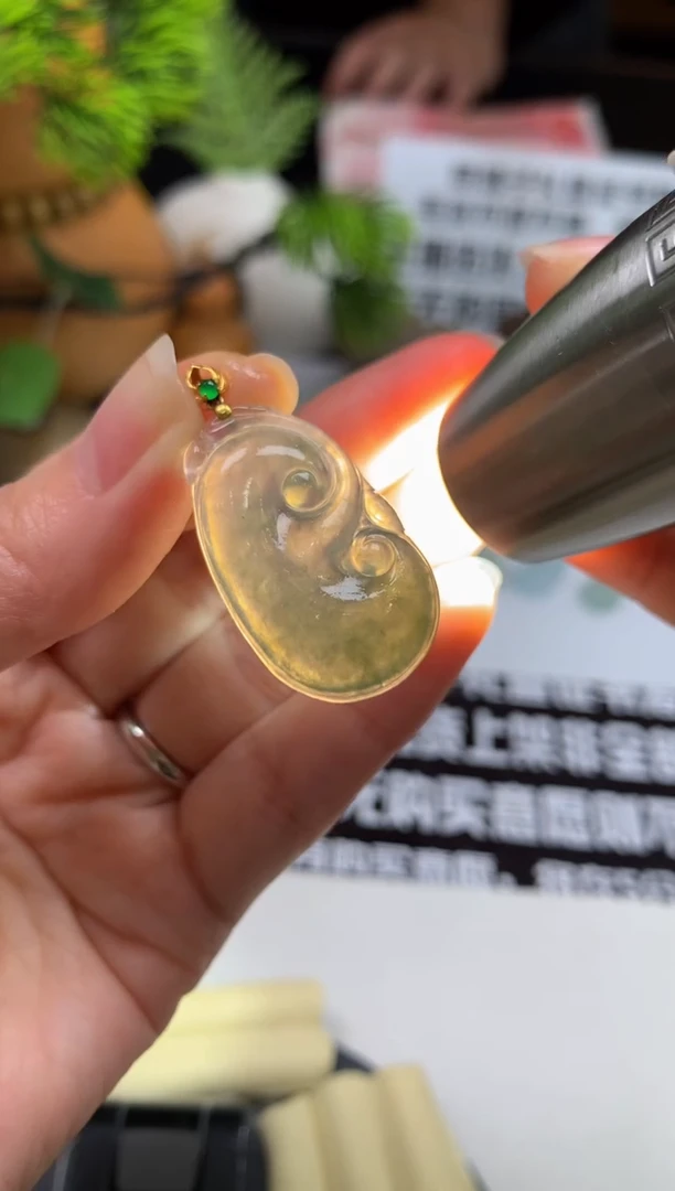 未镶嵌定制翡翠聽*---112631