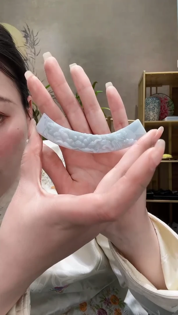 【闪购商品】翡翠颈饰未镶嵌吊坠