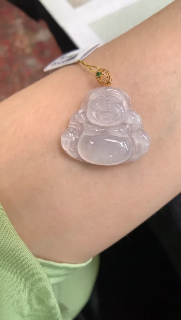 翡翠18K金镶嵌颈饰佛公