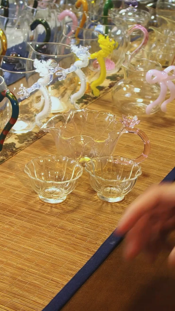 【闪购商品】荷韵公杯粉色加花瓣品杯