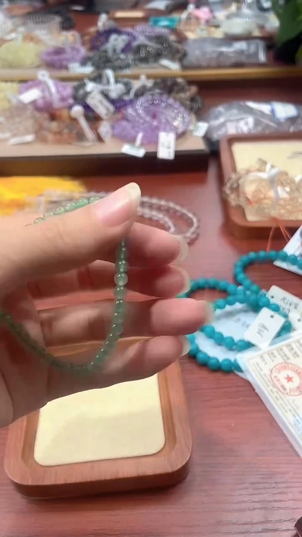 银S925镶嵌手链水晶001  绿草莓手串