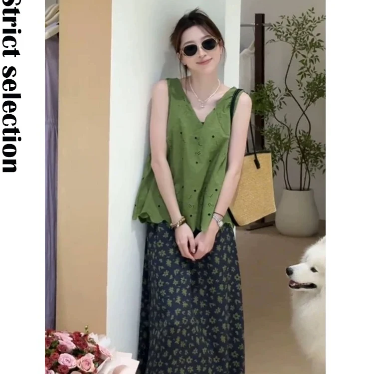 2025法式夏季气质减龄女时尚显瘦镂空刺绣无袖背心印花半身裙套装