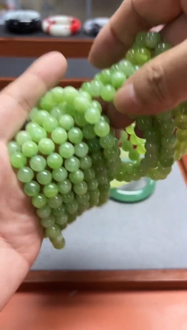 344号卡8mm葡萄绿色手串