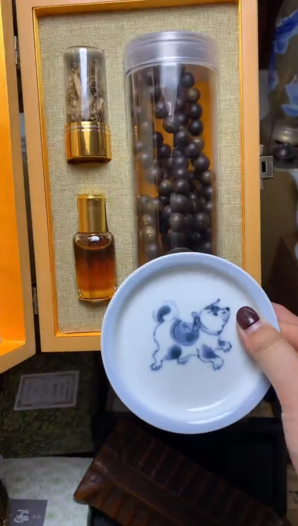 紫砂盖碗瓷器默认微瑕瓷器
