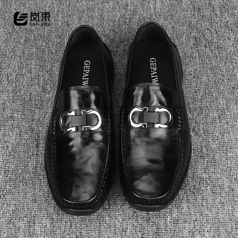 鞋子男款爆款2025新款男鞋休闲经典潮流商务男士透气豆豆鞋男软