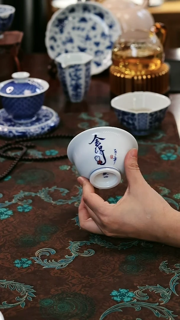 镹曰陶手工手绘制作工艺