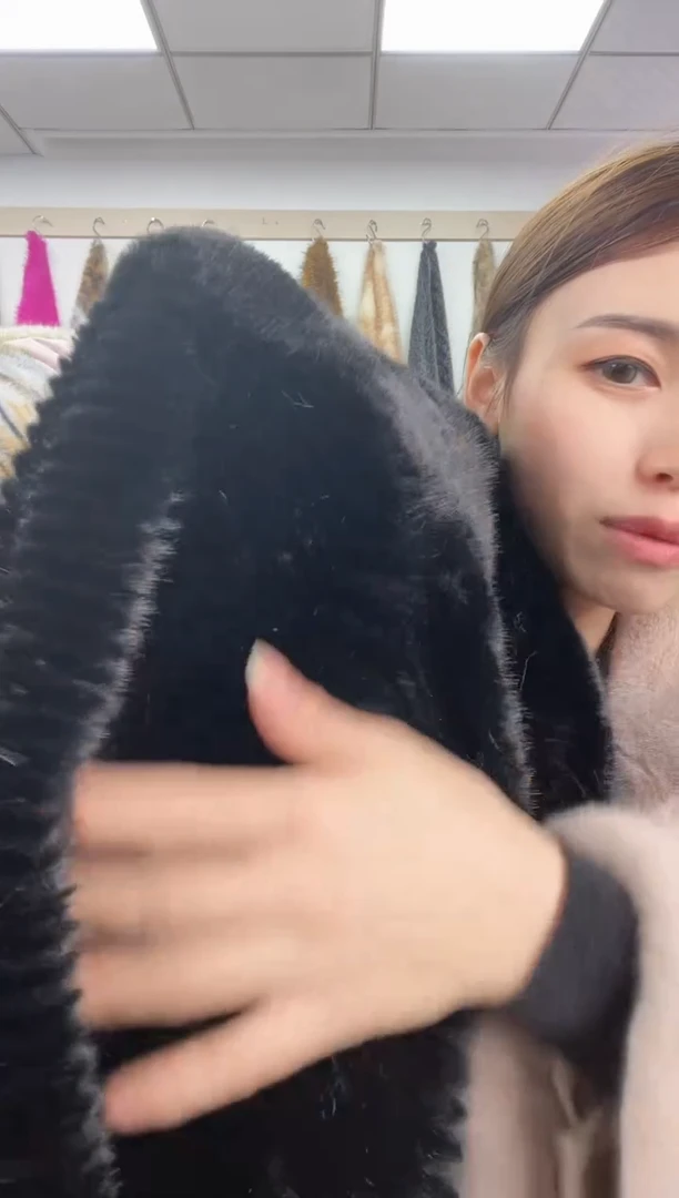 狐狸毛D081，尺寸1.8*1