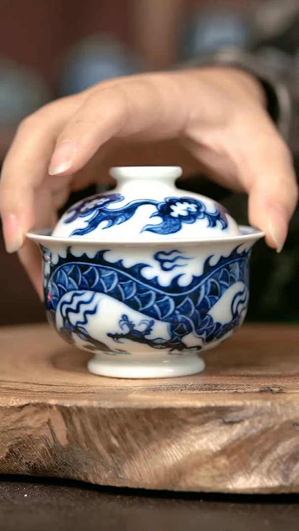手绘手绘高温现代瓷  柴有暇铠甲龙小炉士120cc