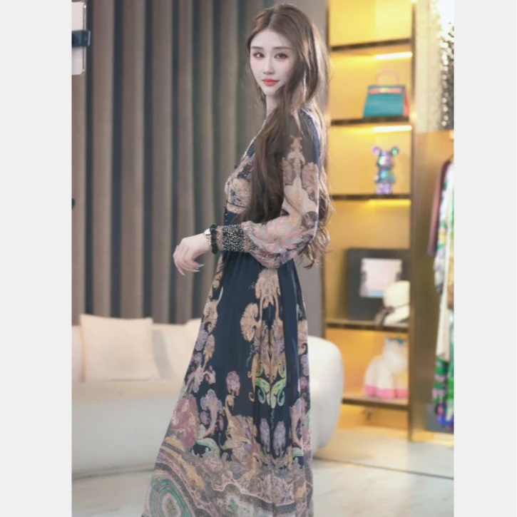 【媛媛女王】2025新款气质定位花夏季收腰显瘦连衣裙 241075