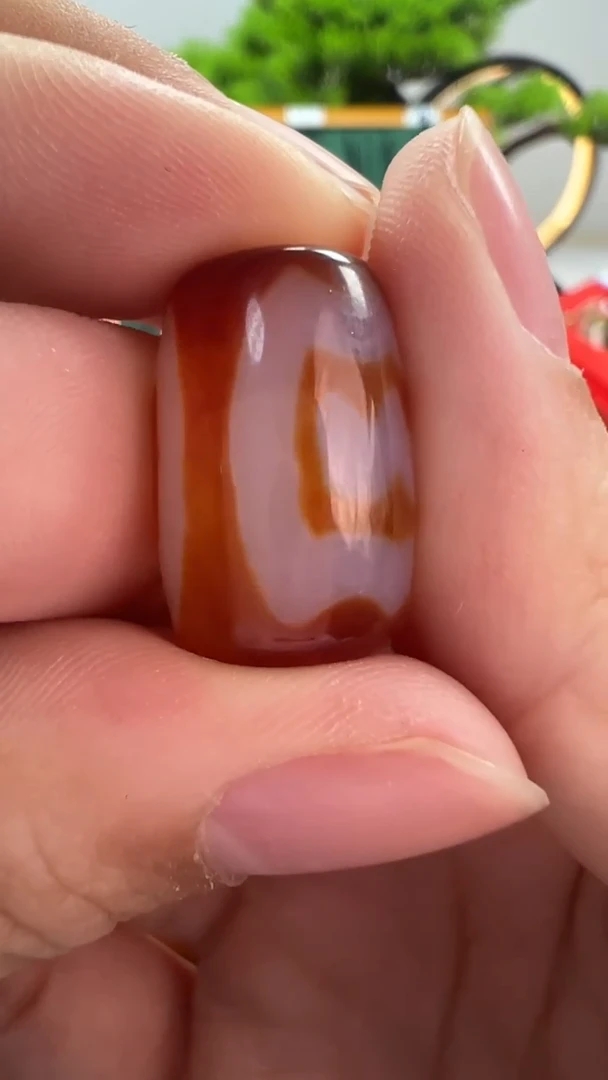 玛瑙/玉髓（覆膜）颈饰未镶嵌75.（微瑕随机发货）