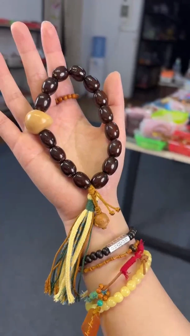 吊坠菩提根/象牙果   紫金鼠卡皮巴拉手持