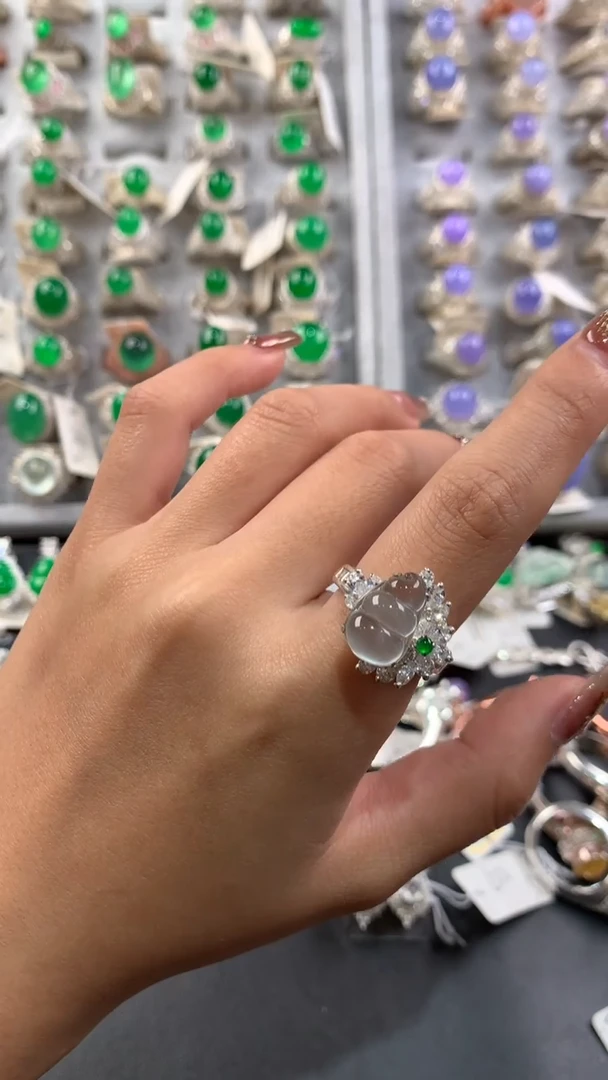 【闪购商品】定制翡翠未镶嵌天然缅甸A货翡翠  福利款3.7