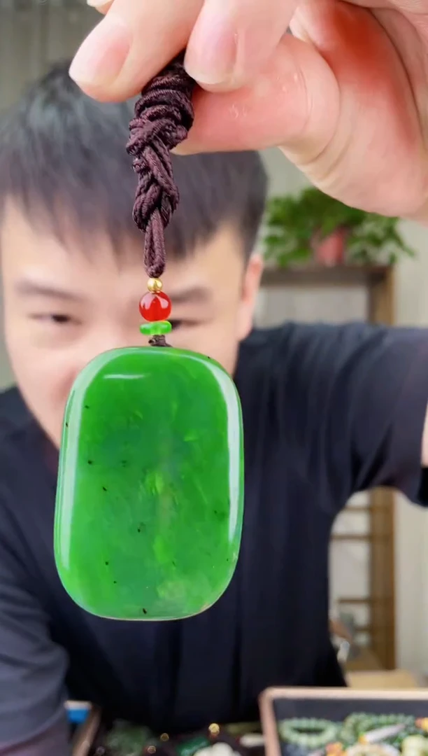 未镶嵌和田玉挂件拍一发一，多样性发货！