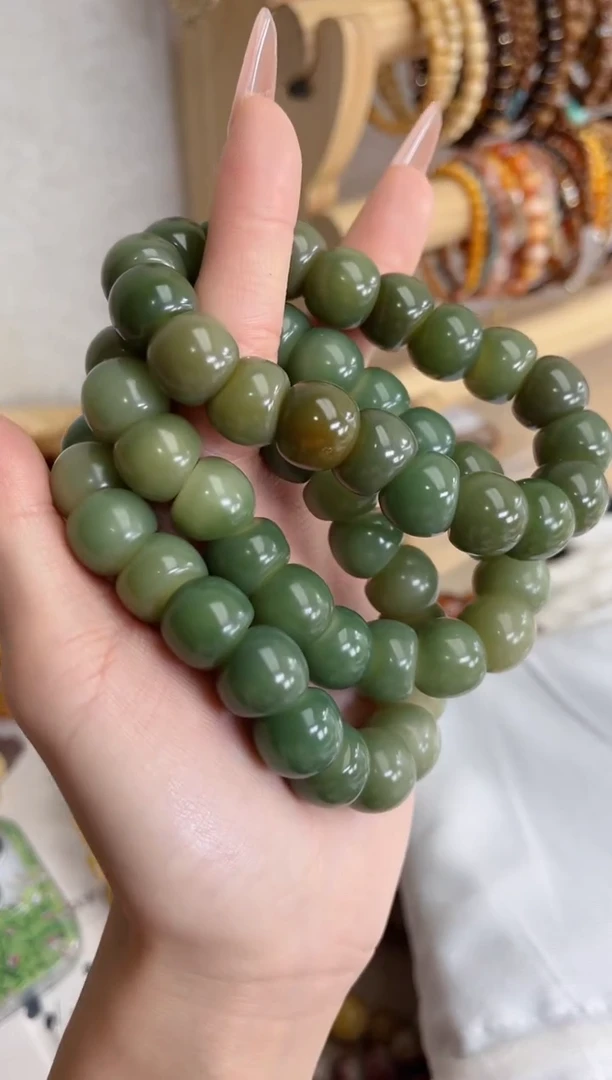 菩提根/象牙果手串绿色心情玉化大肠14手串