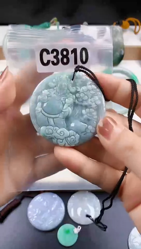 颈饰未镶嵌翡翠天然翡翠吊坠挂件