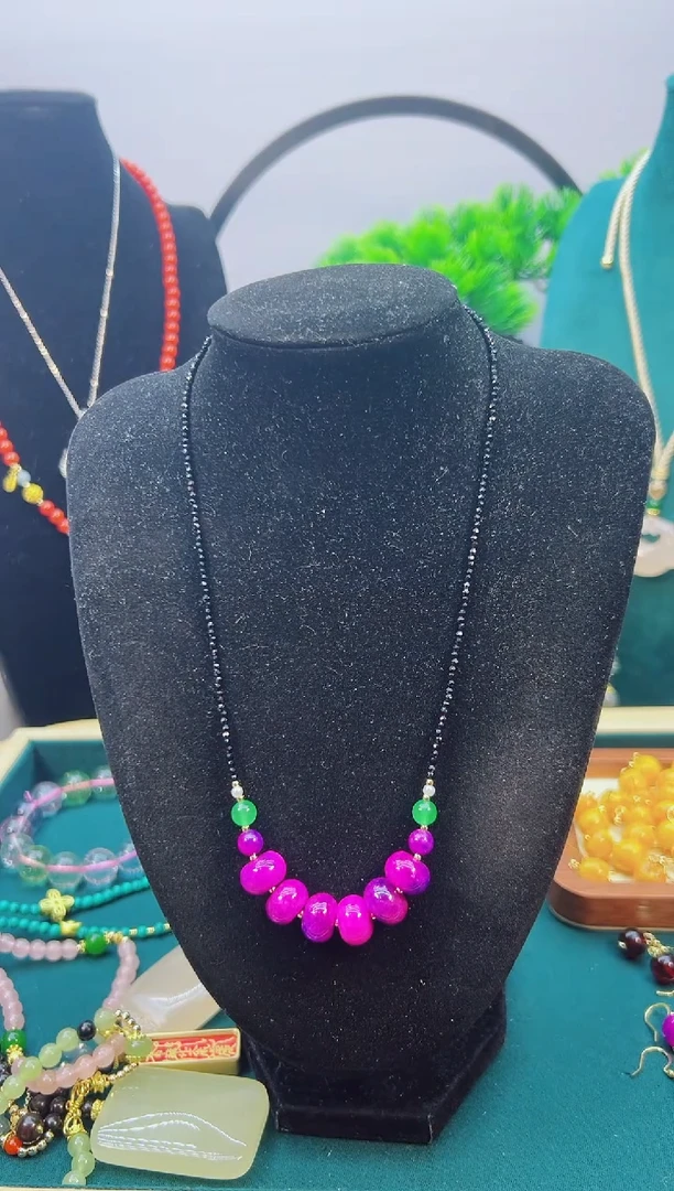 14K金镶嵌苏纪石（舒俱来）颈饰X109     