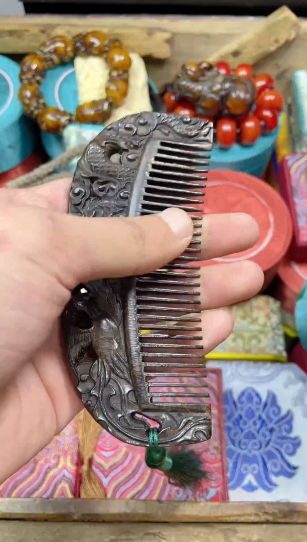 【闪购商品】大叶紫檀（黑酸枝木类）点击链接下单即可