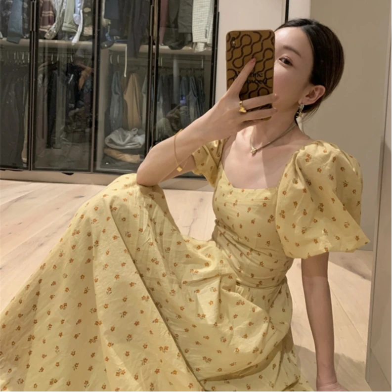 夏季大码女装胖mm显瘦法式碎花泡泡袖连衣裙度假长裙