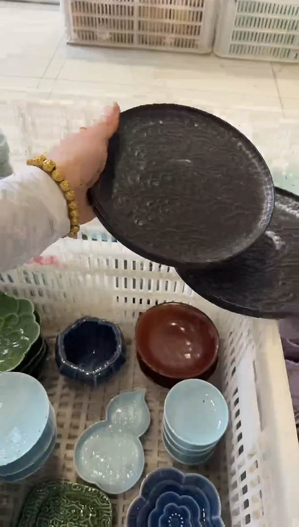 微瑕商品，介意勿拍