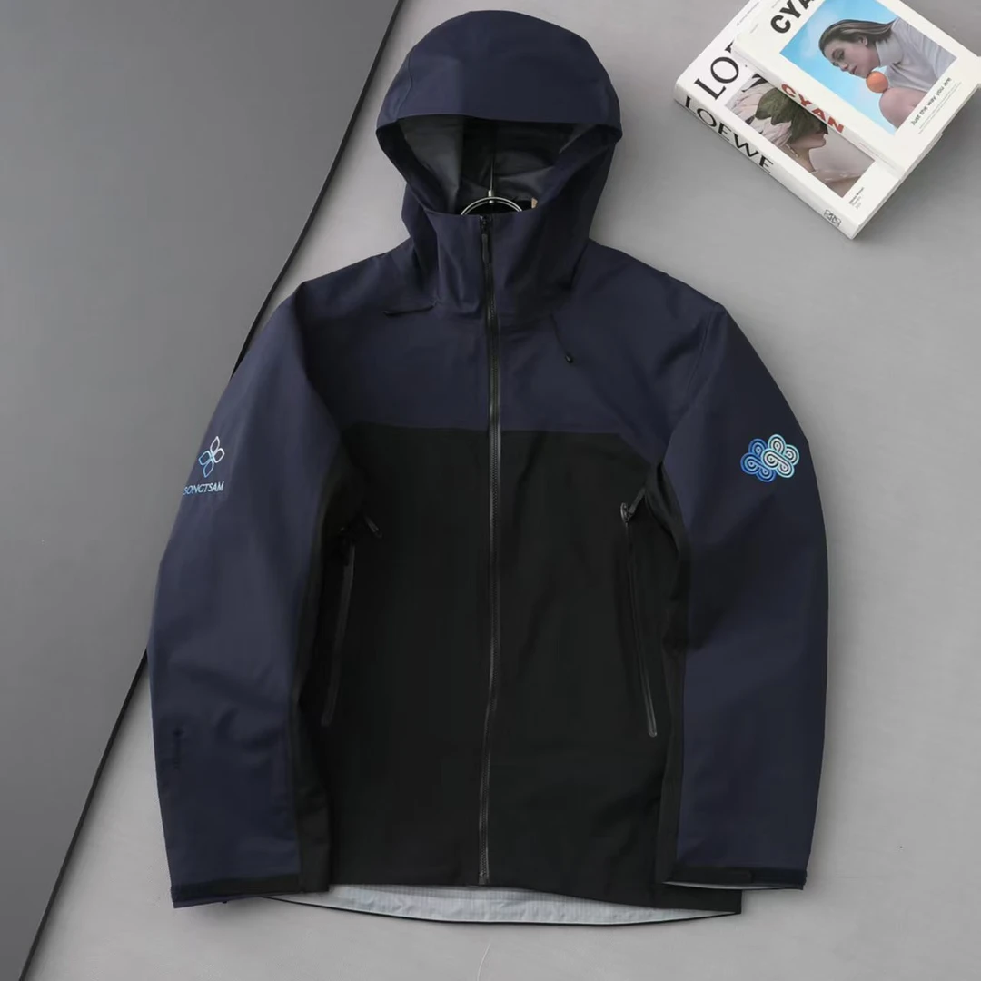 联名款秋季新款刺绣登山防水防风硬壳冲锋衣夹克
