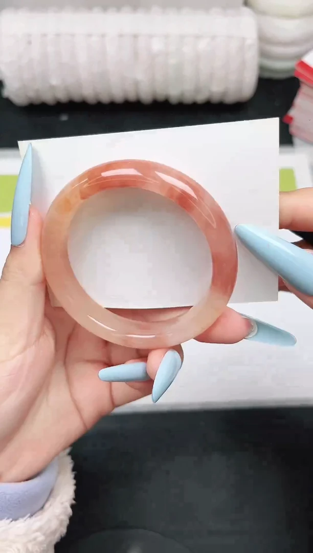 未镶嵌手镯石英质玉128-