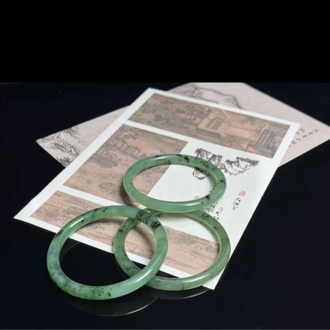 美人如画 | 俄罗斯碧玉 美人镯 约7-8咪 54-60圈口 多样性发一