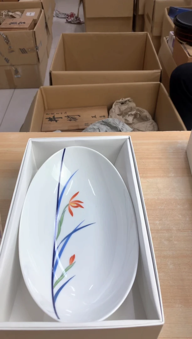 陶瓷默认微瑕，no退no换，介意勿拍