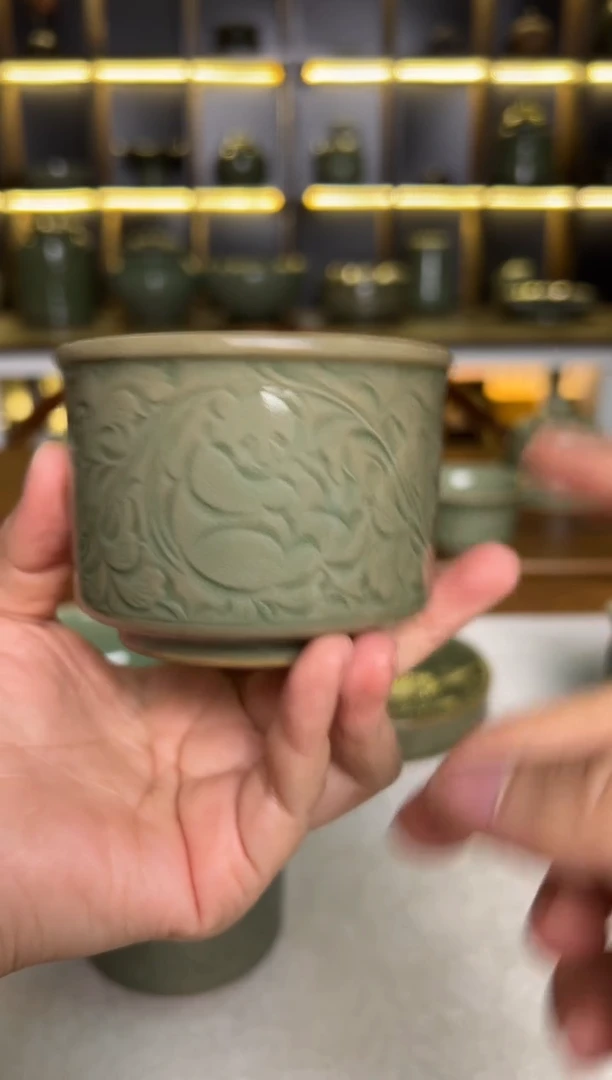 瓷片耀州窑秘色缠枝牡丹熊猫主人杯微瑕福利1
