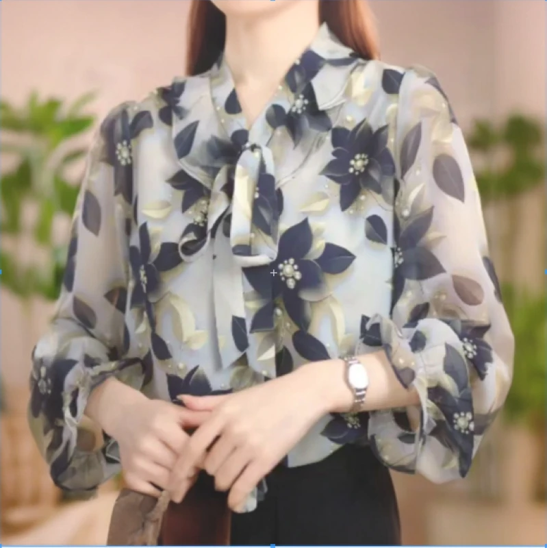 新款时尚衬衫气质衬衣洋气印花小衫蝴蝶结显瘦遮肚子长袖打底上衣