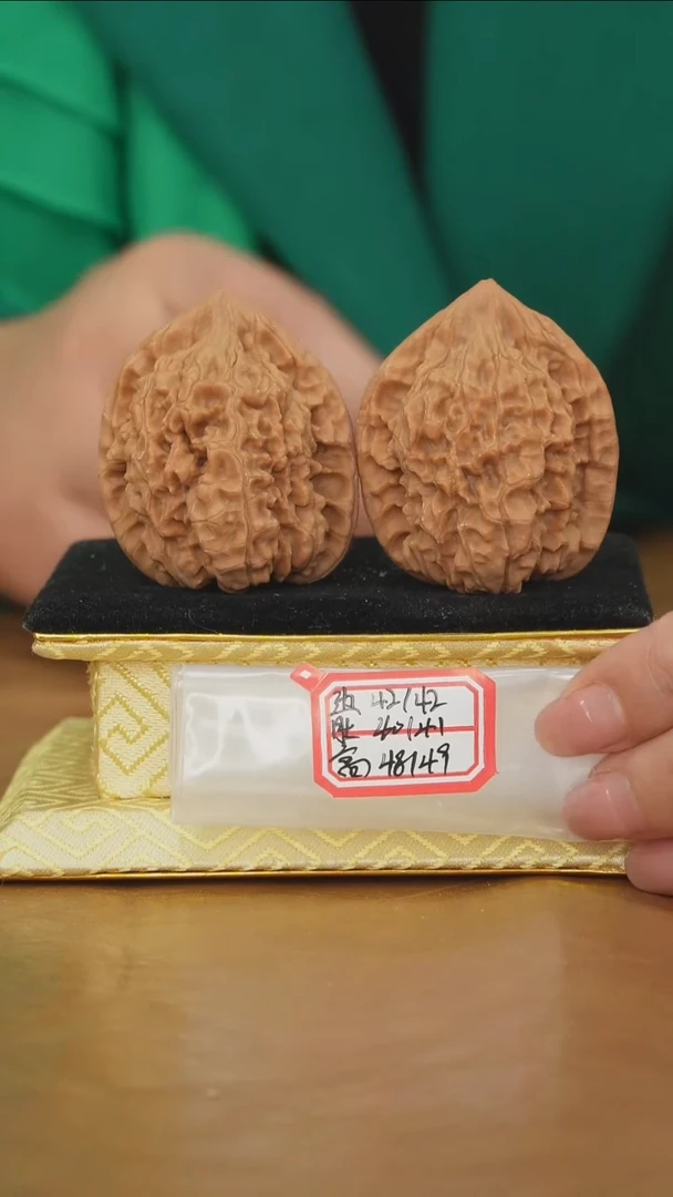 把件文玩核桃官帽