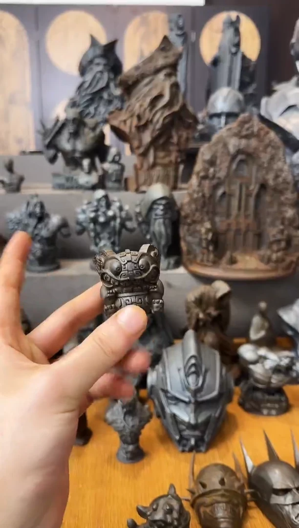 铁实心铁艺摆件~~小吞金（锈色）