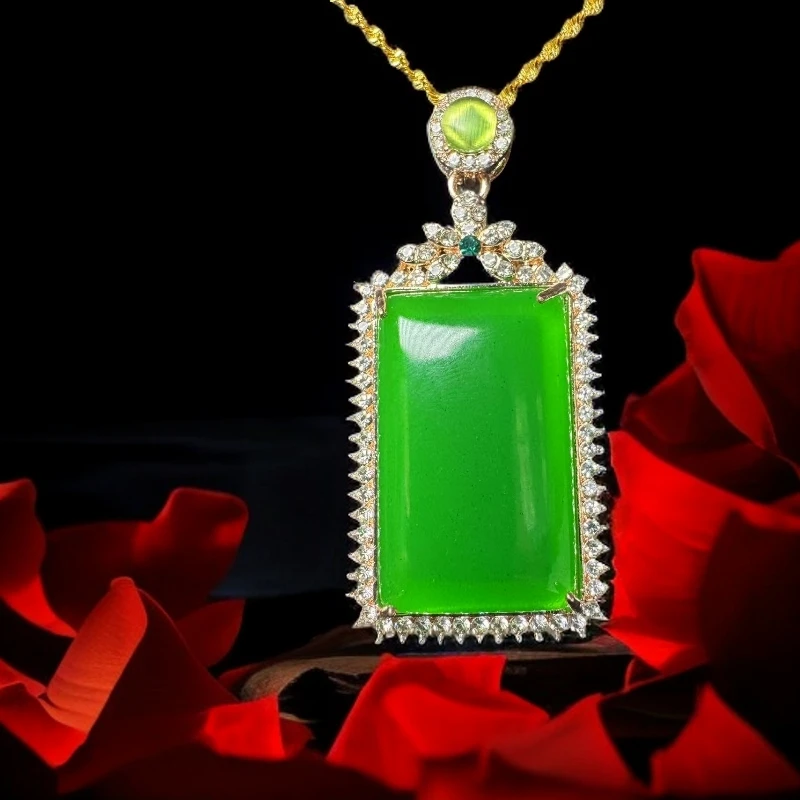 【砍价王精选】K13绿色方无事牌吊坠