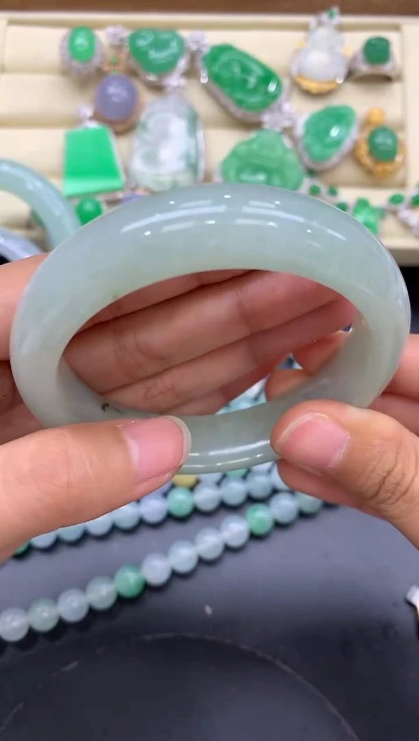 【闪购商品】翡翠手镯未镶嵌455-中国好珍宝