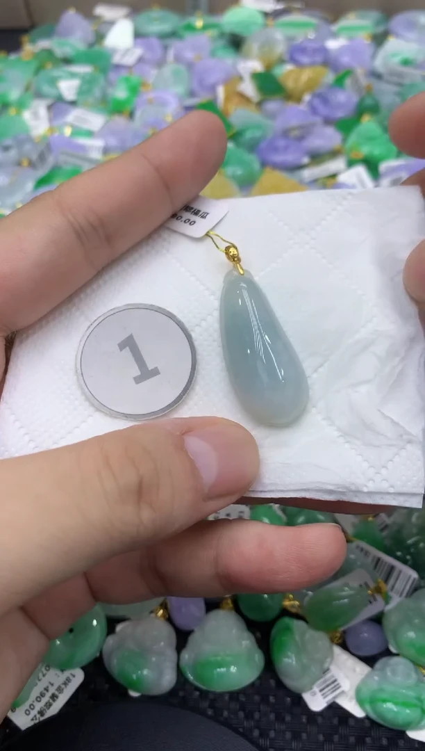 颈饰未镶嵌翡翠天然缅甸翡翠A货