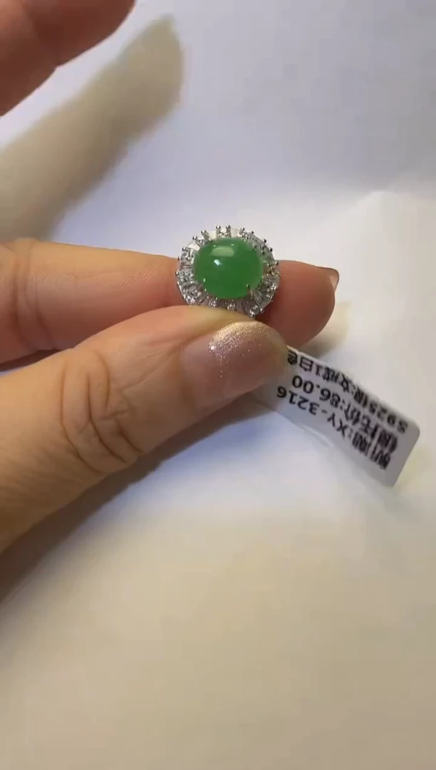 银S925镶嵌戒指翡翠梨*925银镶缅甸A货翡翠戒指