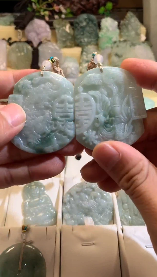 翡翠未镶嵌颈饰5/10/065