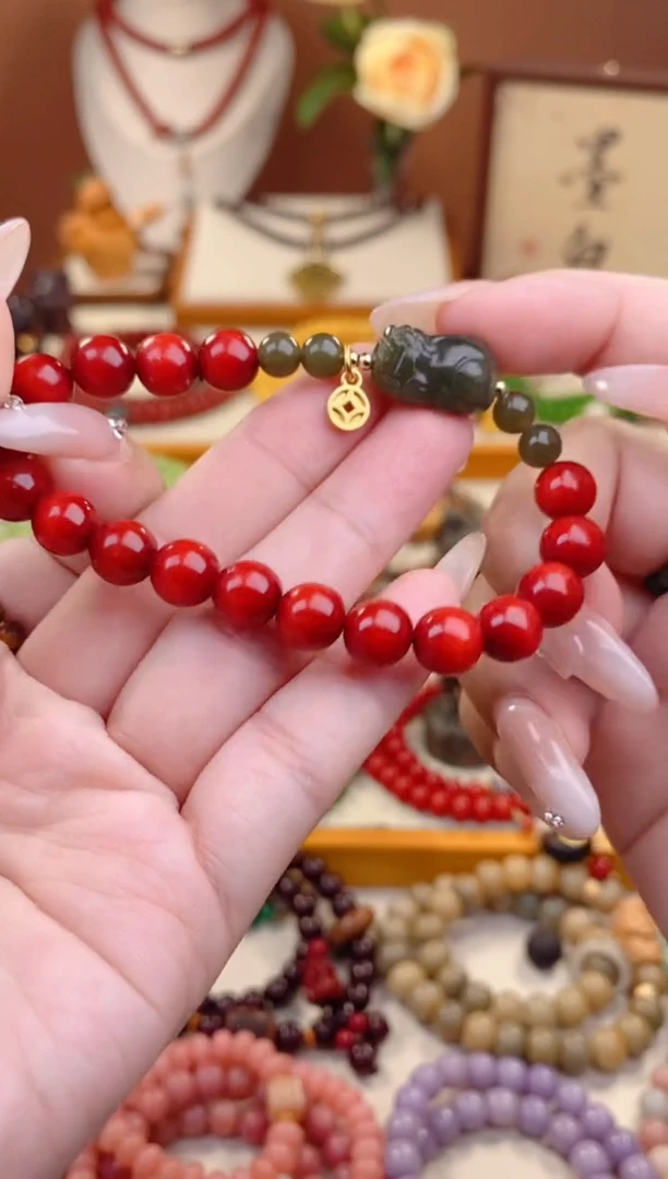 【闪购商品】松木手串未镶嵌红油貔貅单圈