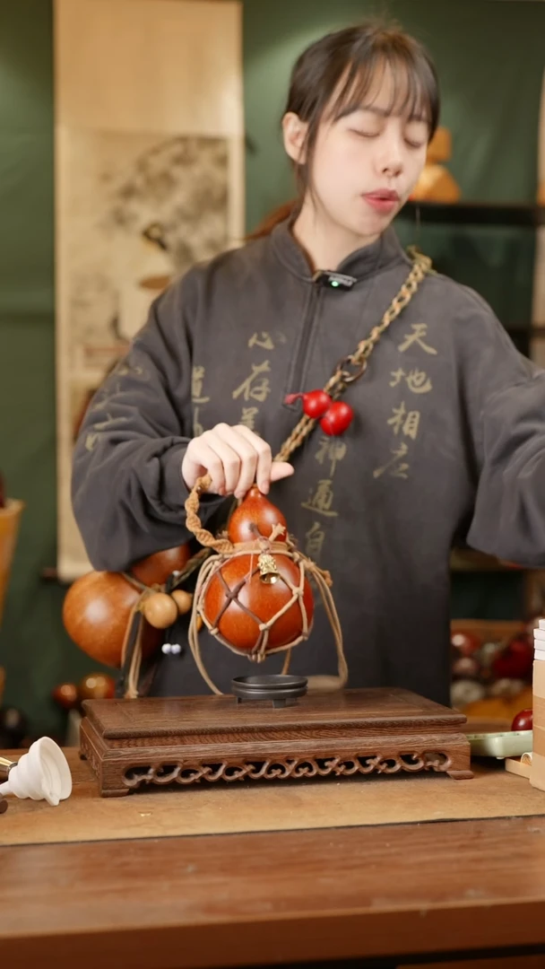 194号精品天然大漆酒葫芦一物一拍~